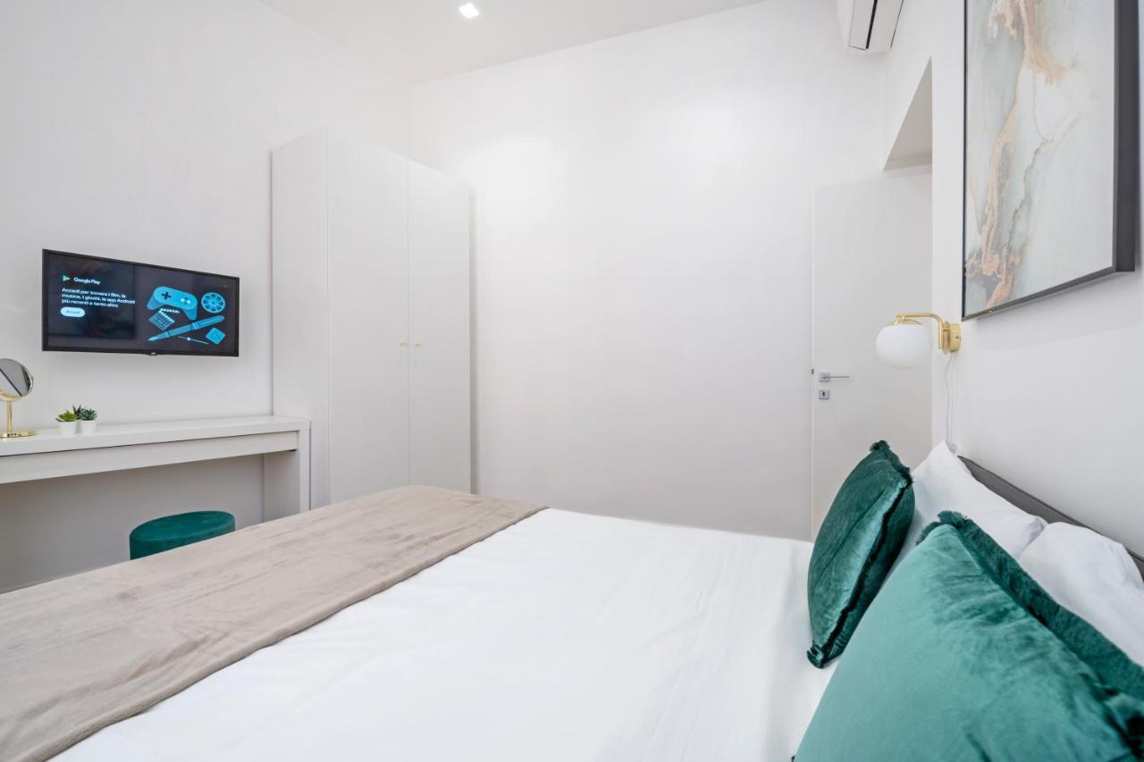 White Flat Cross Apartment Rome Luaran gambar