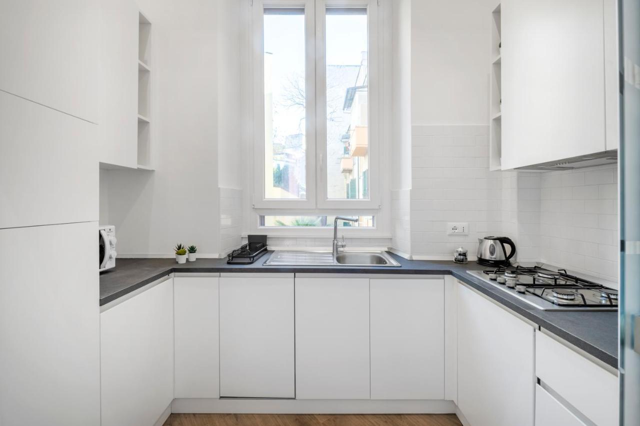 White Flat Cross Apartment Rome Luaran gambar